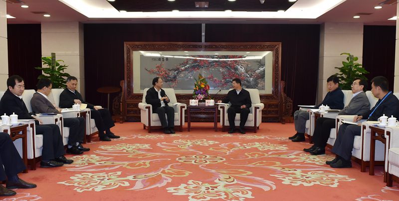 4月26日,喻宝才副总会见西安石油大学党委... (2) - 副本.JPG